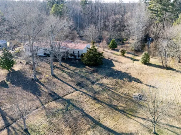 611 Happy Hill Rd, Boaz, AL 35956