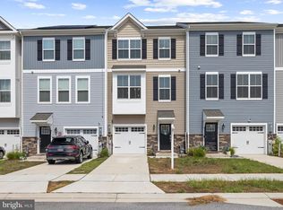 1516 Hudson View Rd, Essex, MD 21221