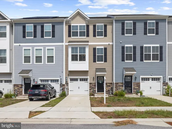 1516 Hudson View Rd, Essex, MD 21221