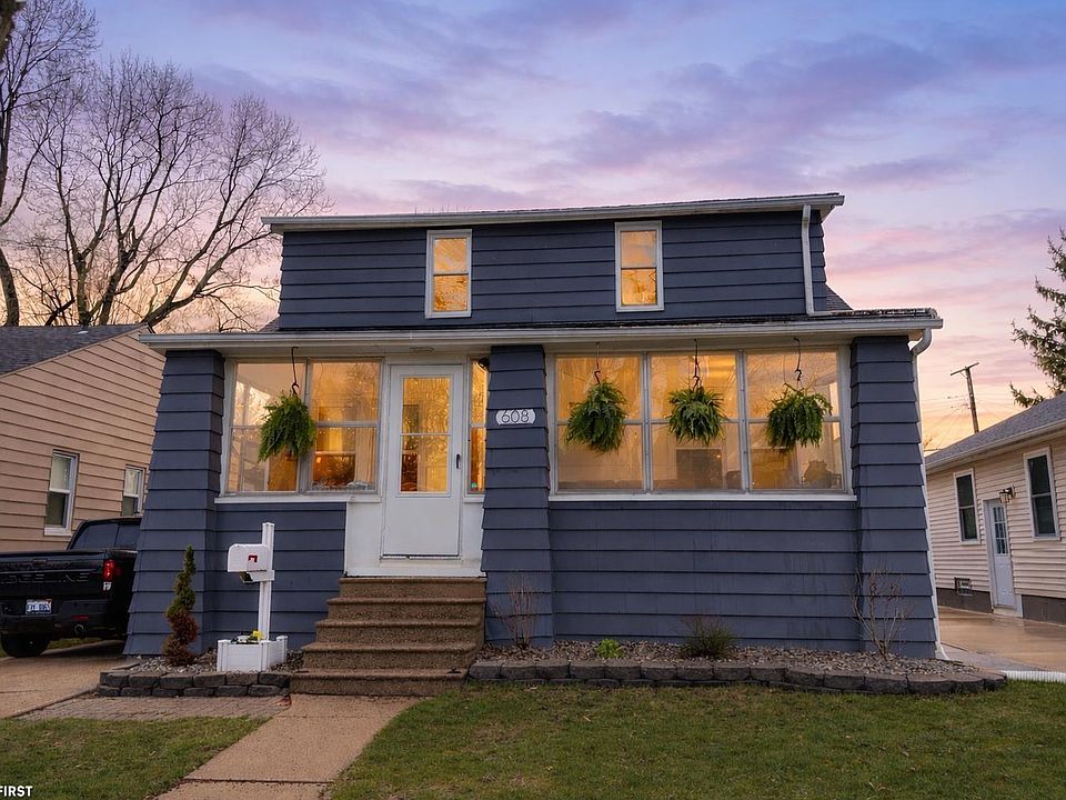 1st image of 608 S Edgeworth Ave