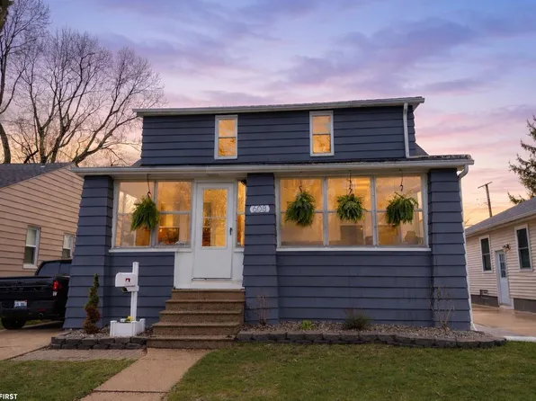 608 S Edgeworth Ave, Royal Oak, MI 48067