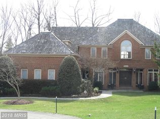 9908 Avenel Farm Dr, Rockville, MD 20854