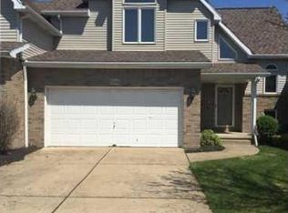 3246 E River Rd, Grand Island, NY 14072