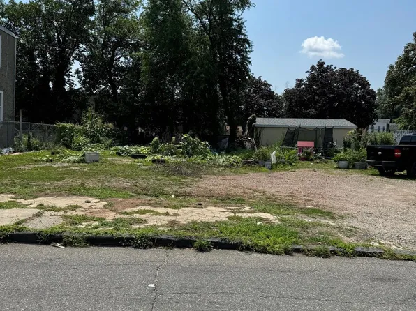 1336 Atlantic Ave, Camden, NJ 08104