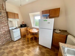 491 Thames St #2AZ, Newport, RI 02840