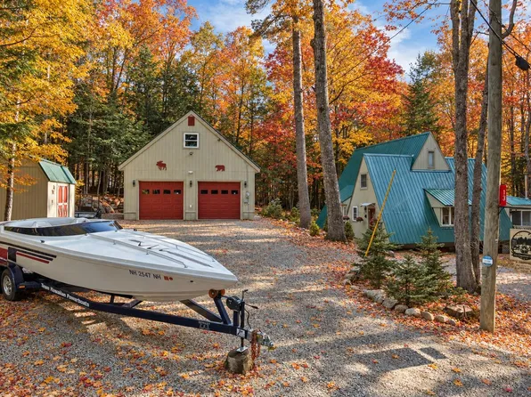 13 Chestnut Lane, Madison, NH 03849
