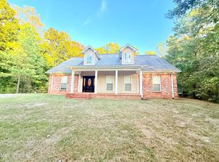 466 Fort Hill Dr, Grenada, MS 38901