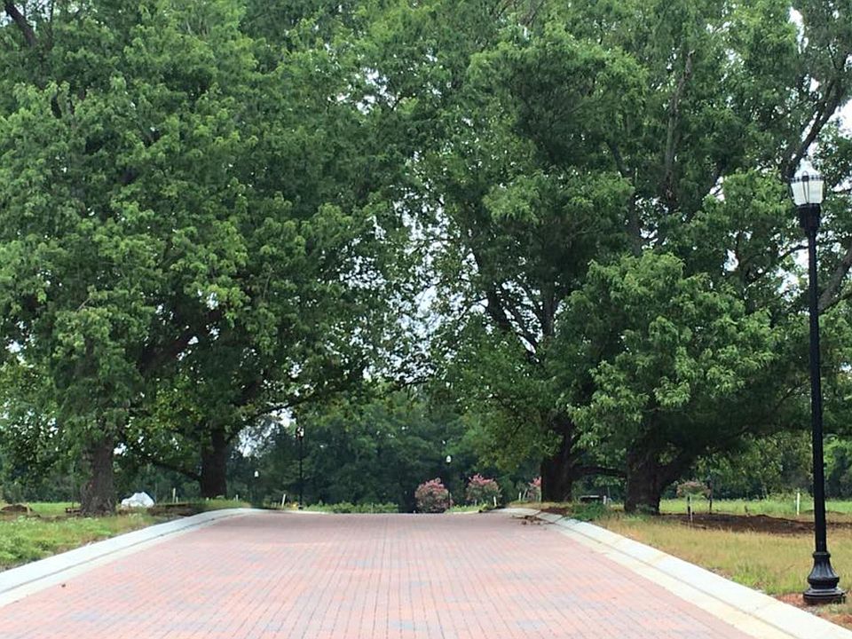 1st image of 2123 White Poplar Ct