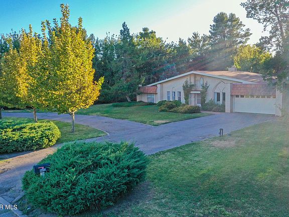 3rd image of 5417 La Estancia Cir