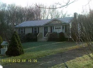 71 Mill Ln W, Colchester, CT 06415