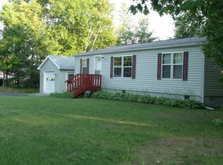 14 Foxfire Dr, Plattsburgh, NY 12901