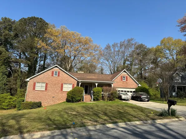 2883 Overwood Ln, Snellville, GA 30078