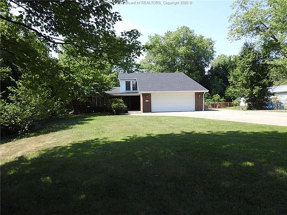 5th image of 4834 Hickory St