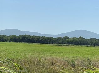 15735 Redbarn Rd, Cameron, OK 74932