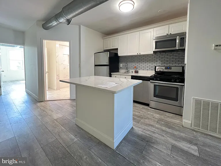 5413 Georgia Ave NW — Photo 2