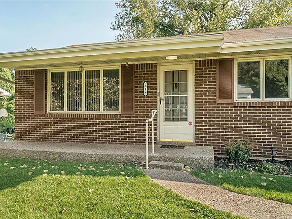 5th image of 812 Elba Ln
