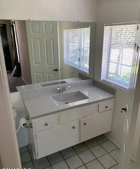 440 Jeremiah Dr #E — Photo 11