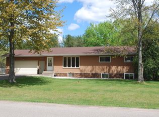 1910 Easlan Dr, Plover, WI 54467