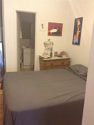 Rented by Pink Stone Realty LLC | media 7