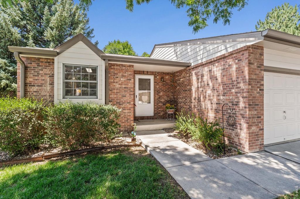 720 Arbor Ave #27