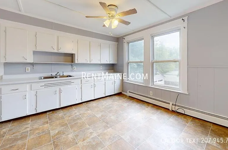 13 Kidder St #3 — Photo 2