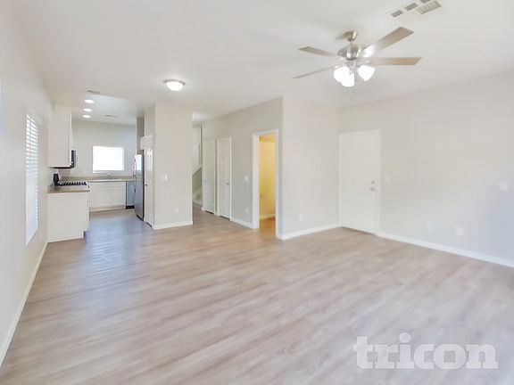 4th image of 5142 Piazza Cavour Dr