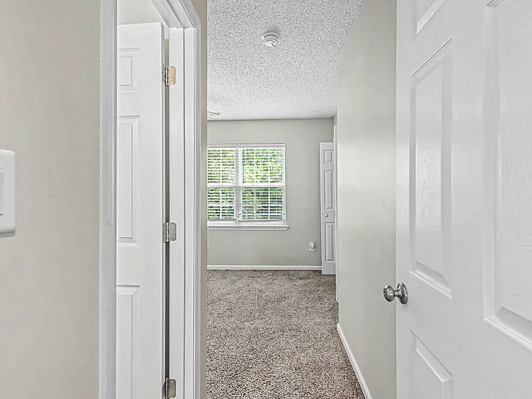 103 Meadowbrook Ln #1 — Photo 19