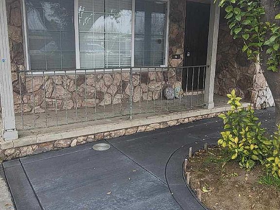 5th image of 119 El Dorado Dr