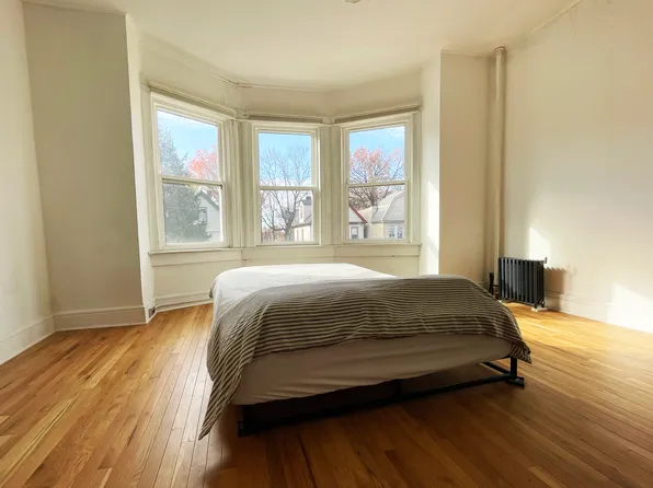 66 Gautier Avenue image 3 of 10