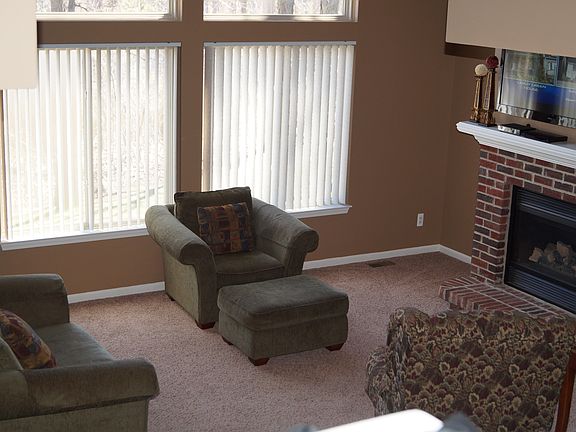 4th image of 25778 McCrory Ln