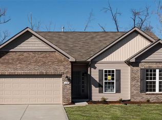 111 Stone Bridge Dr, Moscow Mills, MO 63362