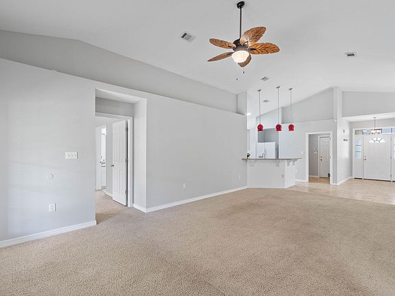 5th image of 1006 Freeport Ct