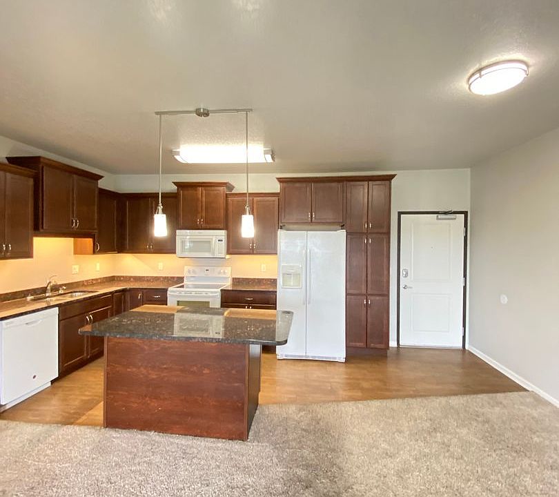 Altoona Towers 1414 Adventureland Dr NW Altoona IA Zillow