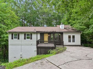 2272 Vistamont Dr, Decatur, GA 30033