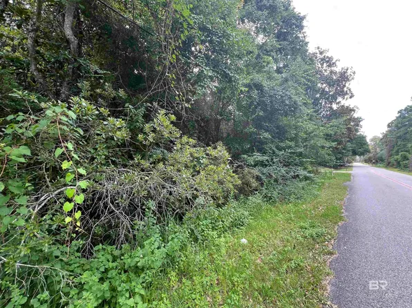 6789 Bay Rd #6, Mobile, AL 36605
