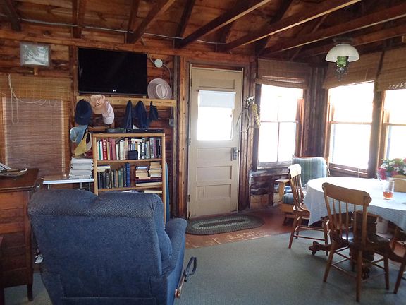4th image of 74 West Shore Road