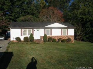 724 Oakwood Ln, Gastonia, NC 28056