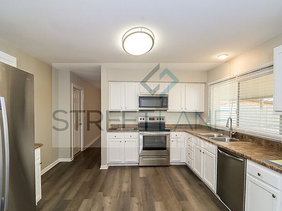 5th image of 4624 W Paradise Dr