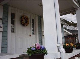 249 Nassau Rd #A, Huntington, NY 11743