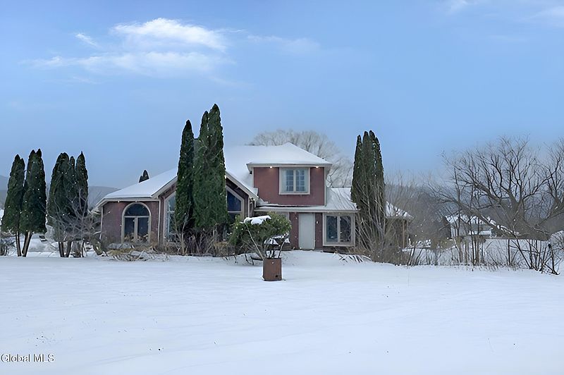 2nd image of 105 Ulrich Drive