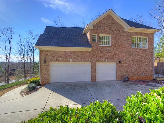 4th image of 4365 Bronte Ln
