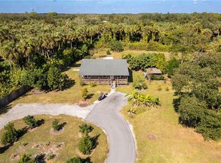 1240 Mingo Dr, Naples, FL 34120