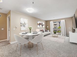 6400 Christie Ave APT 5211, Emeryville, CA