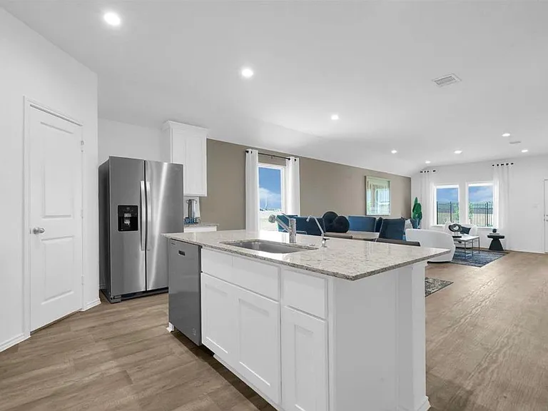 4214 Freya Pointe Dr — Photo 3