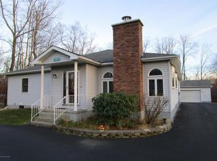 162 Seminole Trl, Tobyhanna, PA