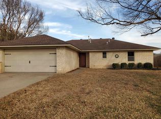 726 Smith Rd, Duncan, OK 73533