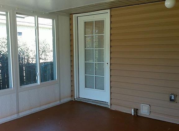 4th image of 3437 W Loyola Dr