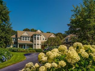 3 Harbor Ridge Dr, Mashpee, MA 02649