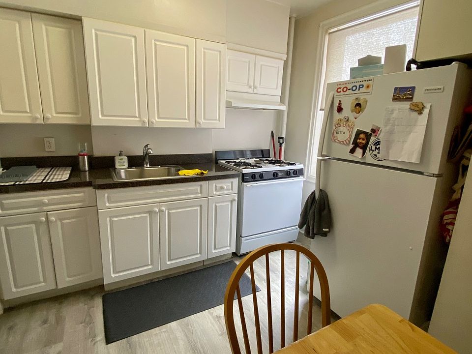 1st image of 1 Larchmont Ave #623A