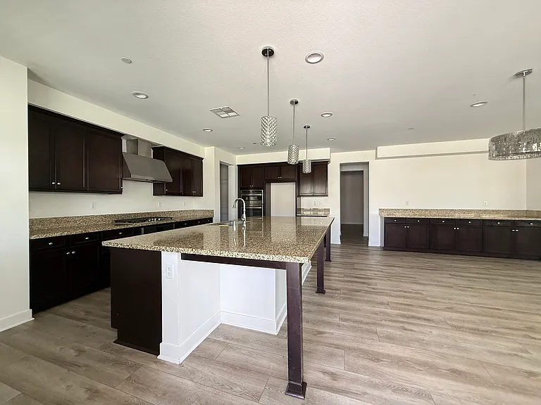 14072 Volare Ct — Photo 8